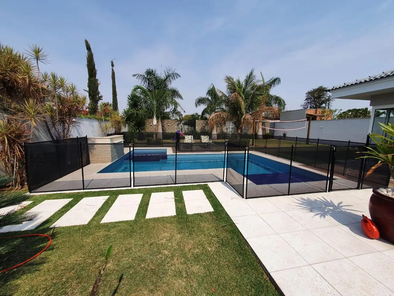 Cerca de proteção removível para piscina Preta
